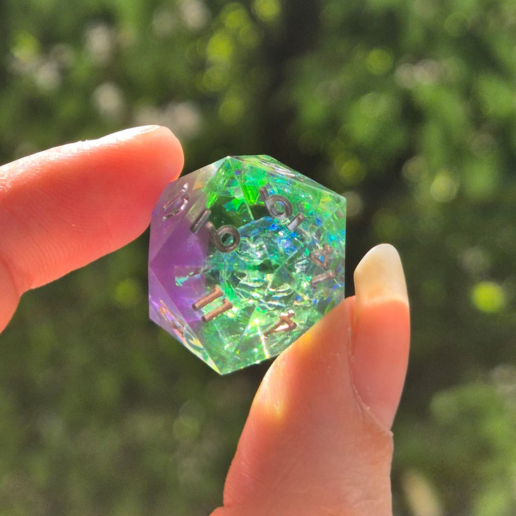 Premium Dice Aurora Veil – Sharp Edge Dobbelstenenset
