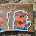 Sticker – Otterly Lucky (Otter met D20)