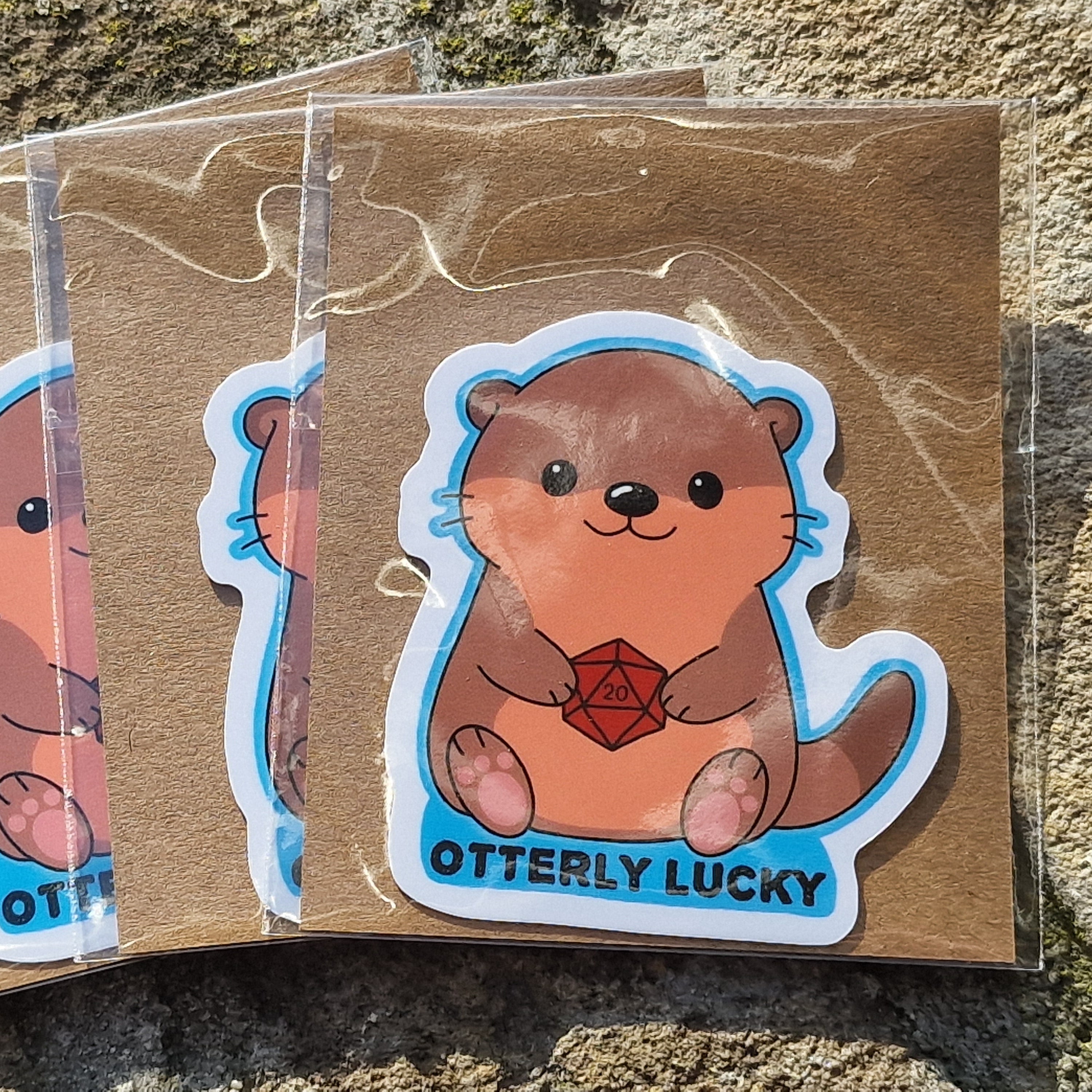 Sticker – Otterly Lucky (Otter met D20)