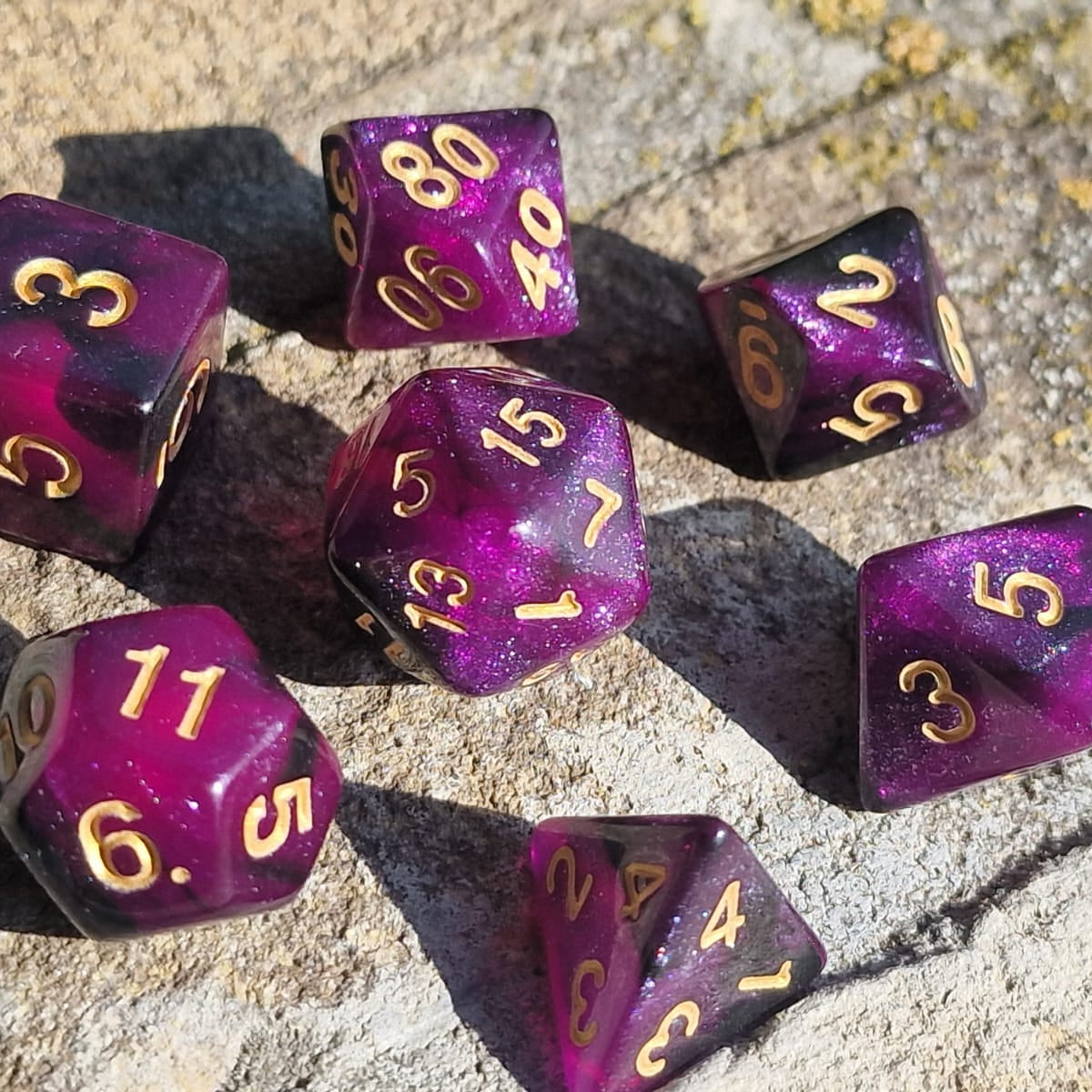 D&D Dobbelstenenset – Paars-Zwart Galaxy met Goud