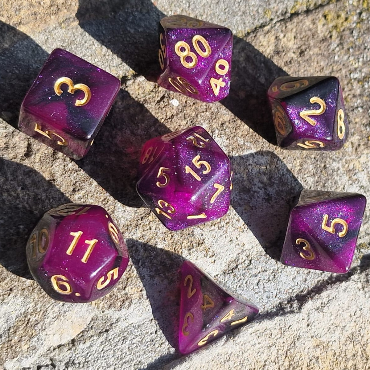 D&D Dobbelstenenset – Paars-Zwart Galaxy met Goud