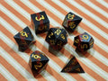 Premium Dice Black Red – Resin Dobbelstenenset met Rode Glitters