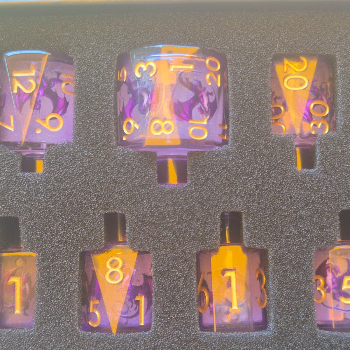 Potion Dice: Amethyst Brew – Liquid Core Dobbelstenenset
