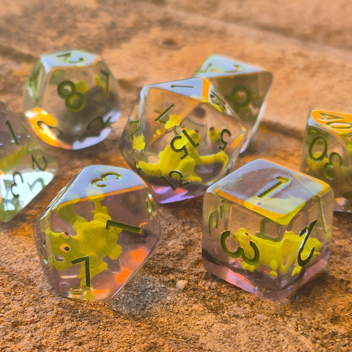 Crit Critters: Ribbit & Roll – Groene Kikkers Dobbelstenenset